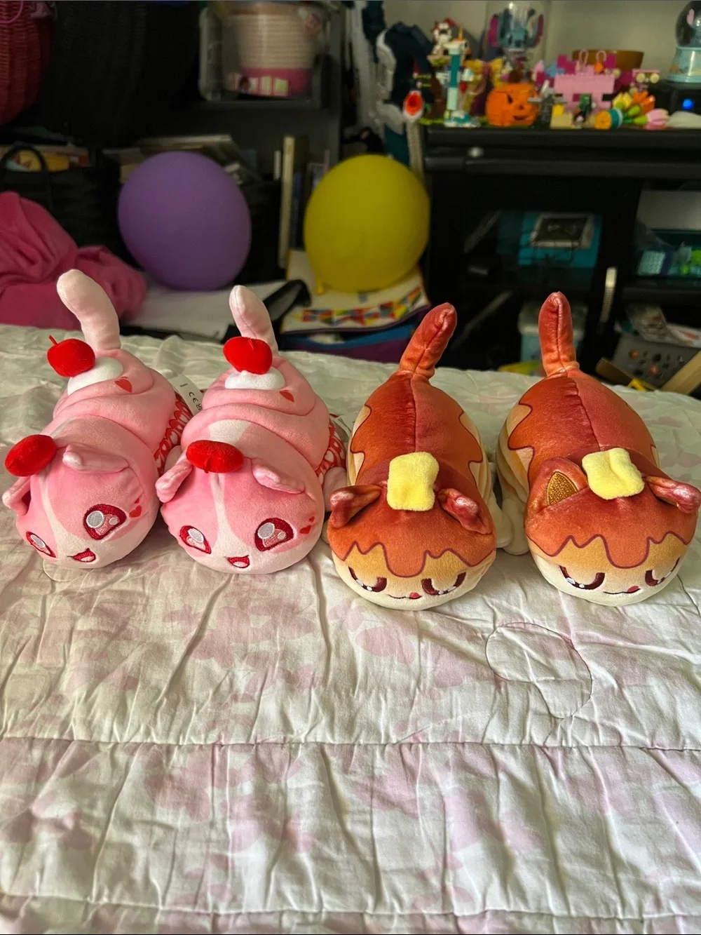 Set of 9 assorted Aphmau MeeMeows Dessert and Mermaid Surprise Plushies